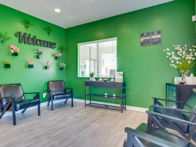 2 BR, 2 BA Apartment 10654 North 60th Avenue Unit 3042, Glendale, AZ 85304