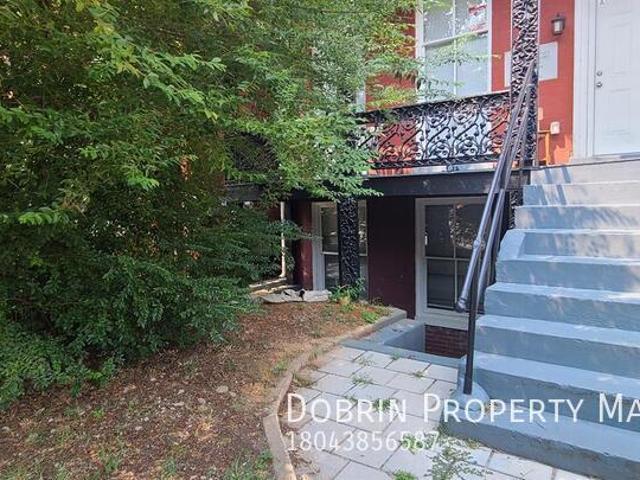 2 BR, 2 BA Apartment 106 E Clay St, Richmond, VA 23219