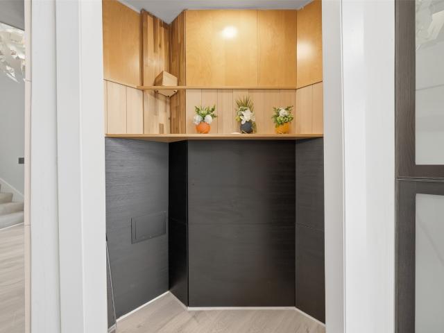 2 BR, 2 BA Apartment 10855 Meadowglen Lane, Houston, TX 77042