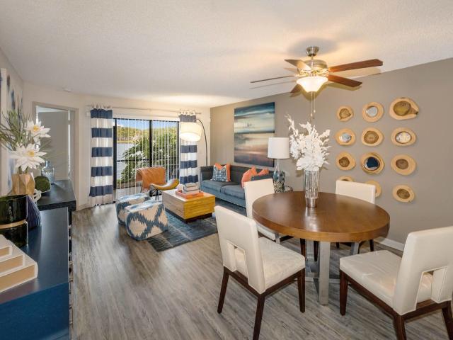 2 BR, 2 BA Apartment 10901 Northwest 40th Street Unit 06 11011, Fort Lauderdale, FL 33351