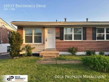2 BR, 2 BA Apartment 10939 Brookings Drive, St. Louis, MO 63123