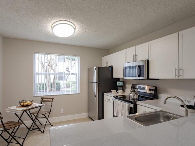 2 BR, 2 BA Apartment 10931 Northwest 39th Street Unit 18 105, Fort Lauderdale, FL 33351