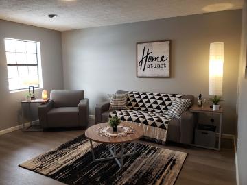 2 BR, 2 BA Apartment 1095 Spruce Street Unit 2 beds, 2 baths, $679, Terre Haute, IN 47807