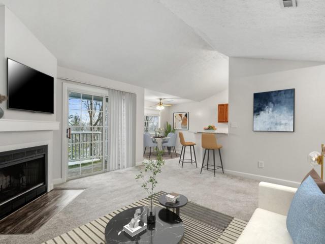 2 BR, 2 BA Apartment 109 Wrights Point Dr Unit 215B, Covington, KY 41011