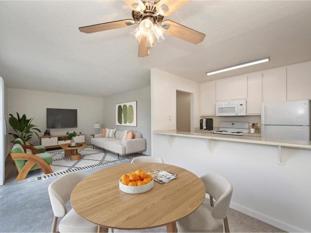 2 BR, 2 BA Apartment 109 Lincoln Avenue #79 Unit 055, Modesto, CA 95354