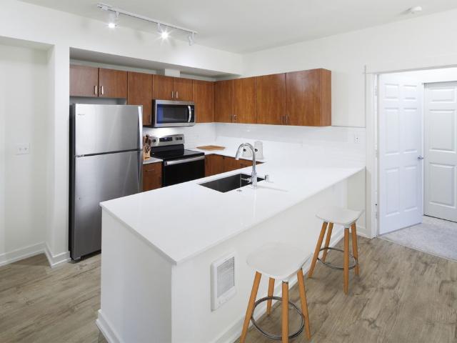 2 BR, 2 BA Apartment 11000 NE 10th St Unit 267, Bellevue, WA 98004