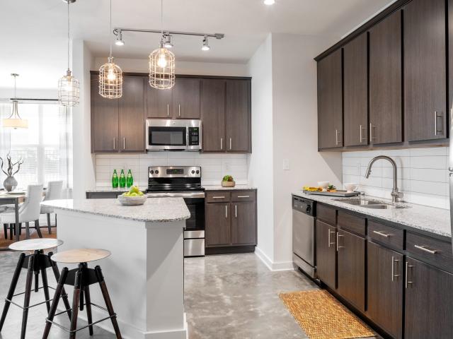 2 BR, 2 BA Apartment 1100 Robley Dr Unit 02301, Lafayette, LA 70503