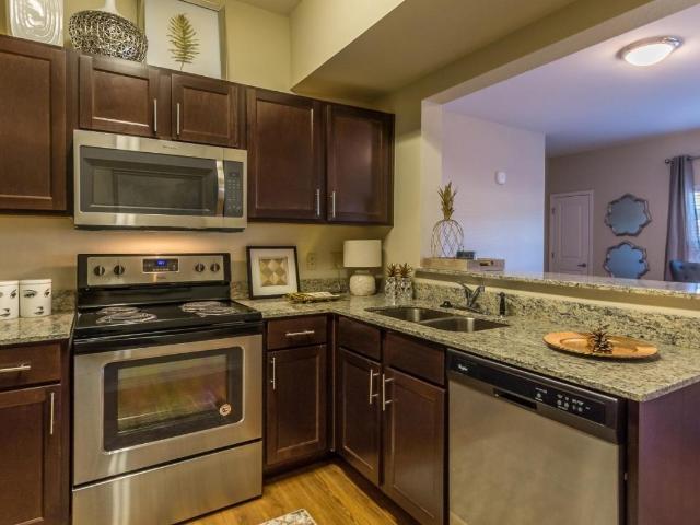 2 BR, 2 BA Apartment 1100 West Tucson Street Unit 924, Broken Arrow, OK 74011