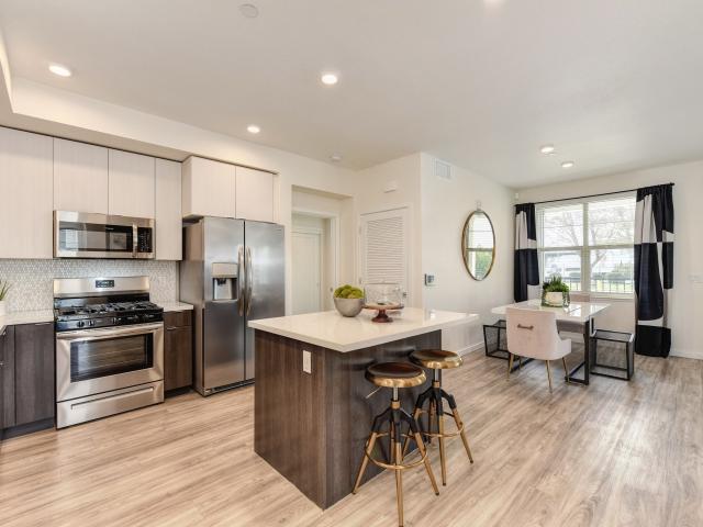 2 BR, 2 BA Apartment 1100 Vintage Lane Unit R160, Morgan Hill, CA 95037