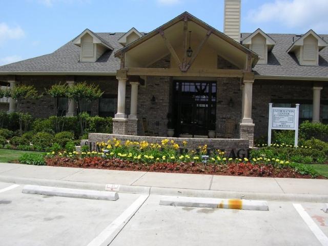 2 BR, 2 BA Apartment 1101 Lawrence St Gainesville, TX 76240