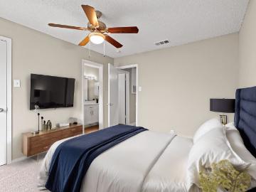 2 BR, 2 BA Apartment 1111 Honeysuckle Way Unit 0424, Arlington, TX 76011