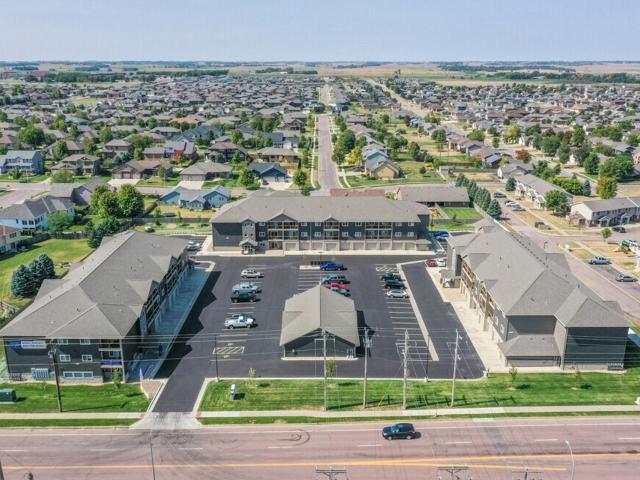 2 BR, 2 BA Apartment 1111 S Sertoma Avenue Unit 1021 2312, Sioux Falls, SD 57106