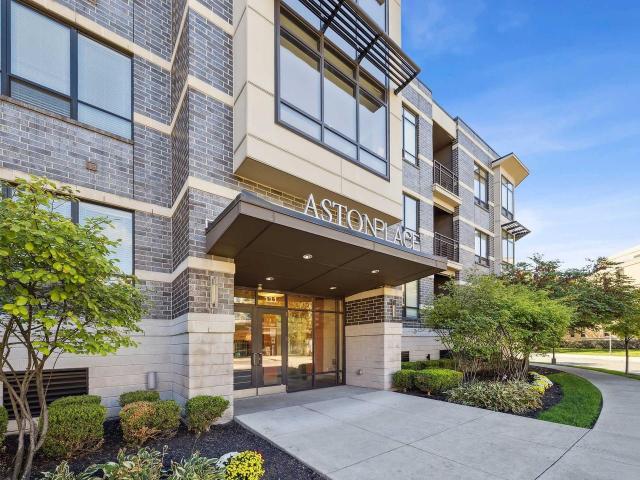 2 BR, 2 BA Apartment 111 W Third Ave Unit 301, Columbus, OH 43201