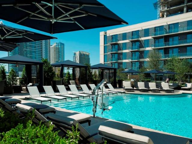 2 BR, 2 BA Apartment 110 San Antonio St, Austin, TX 78701