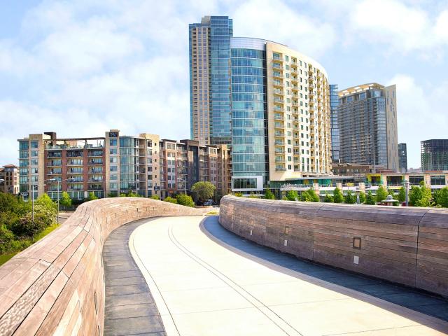 2 BR, 2 BA Apartment 111 Sandra Muraida Way Unit 9D, Austin, TX 78703