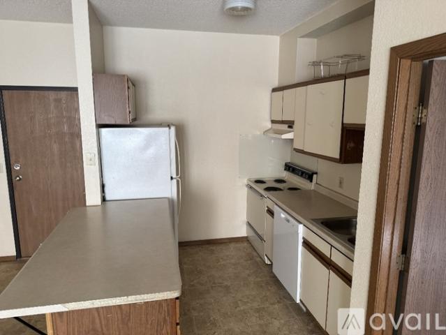2 BR, 2 BA Apartment 1120 9th Ave S, Unit 203, St. Cloud, MN 56301