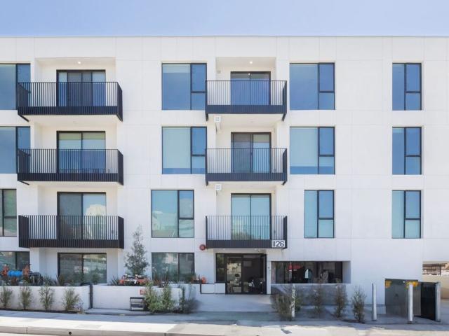 2 BR, 2 BA Apartment 1126 Cornwell Street, Los Angeles, CA 90033