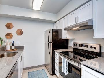 2 BR, 2 BA Apartment 11301 3rd Avenue Northeast Unit 314, Seattle, WA 98125
