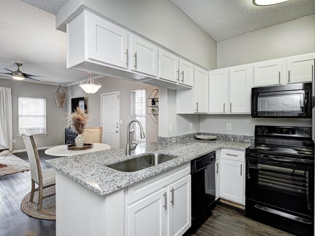 2 BR, 2 BA Apartment 11400 Gables Drive Unit 2401, Fishers, IN 46038
