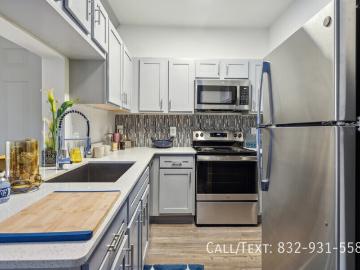 2 BR, 2 BA Apartment 11401 Grant Rd, Cypress, TX 77429
