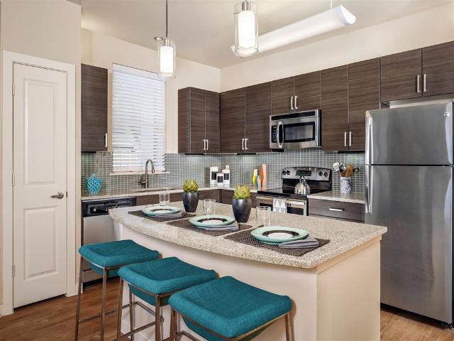 2 BR, 2 BA Apartment 11434 Culebra Rd Unit 14 304, San Antonio, TX 78253