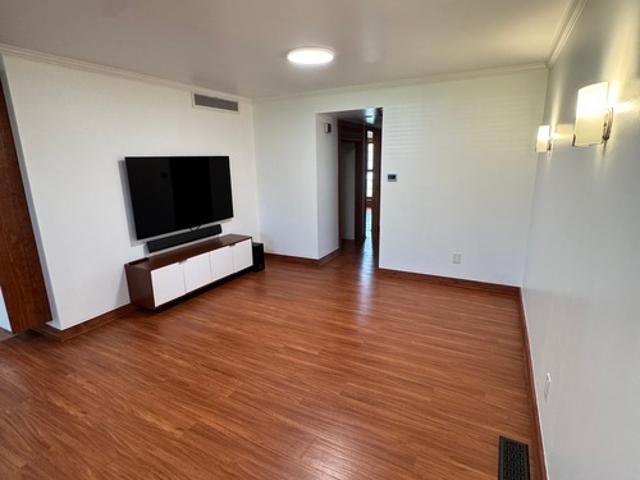2 BR, 2 BA Apartment 1159 Appleseed Ln, Unit A, Olivette, MO 63132