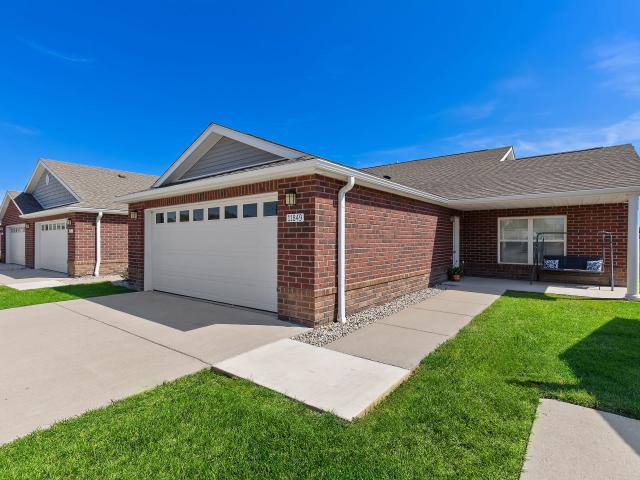 2 BR, 2 BA Apartment 11801 Durham Road Unit 132B, Southgate, MI 48195