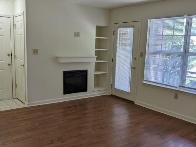 2 BR, 2 BA Apartment 1197 Appian Crossing Way, Lexington, KY 40517