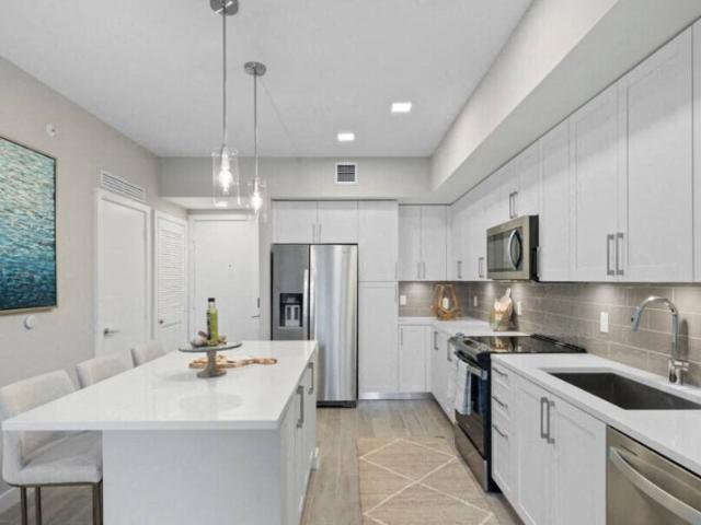 2 BR, 2 BA Apartment 11 Northeast 24th Avenue Unit E414, Pompano Beach, FL 33062