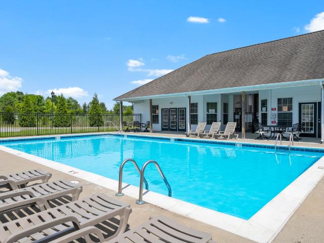 2 BR, 2 BA Apartment 123 Thomas Glen Drive Unit 06 06301, Shepherdsville, KY 40165