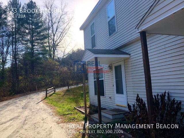 2 BR, 2 BA Apartment 123 Brookside Dr., White River Junction, VT 05001