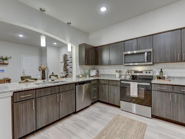 2 BR, 2 BA Apartment 12001 Heatherly Dr Unit 9002, Austin, TX 78747