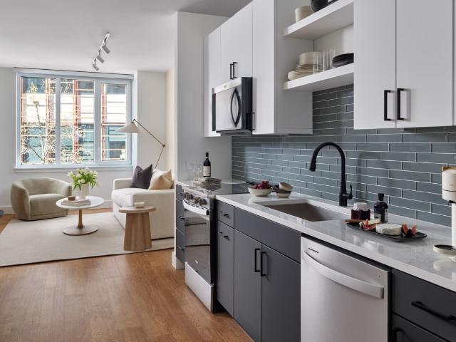 2 BR, 2 BA Apartment 1200 Normandy Place Unit 1503, Philadelphia, PA 19112