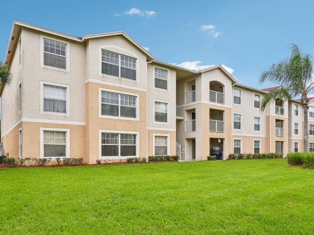 2 BR, 2 BA Apartment 1200 Treasure Cay Dr Unit 105, Fort Pierce, FL 34947
