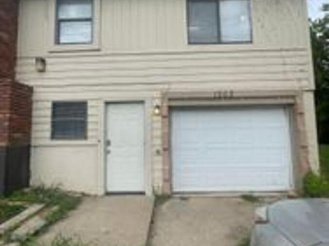 2 BR, 2 BA Apartment 1203 North 64th Street, Kansas City, KS 66102
