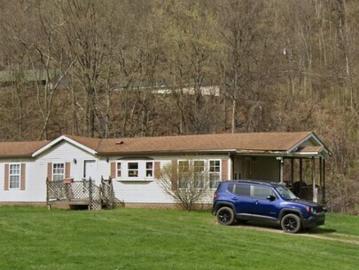 2 BR, 2 BA Apartment 120 Blythe Rd, Morgan, PA 15064