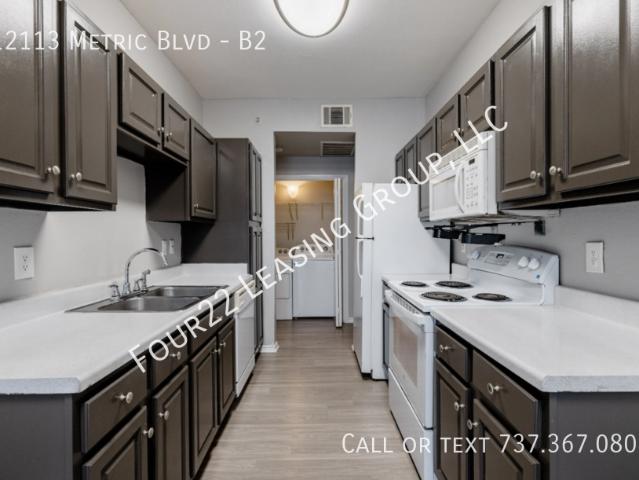 2 BR, 2 BA Apartment 12113 Metric Blvd, Austin, TX 78758