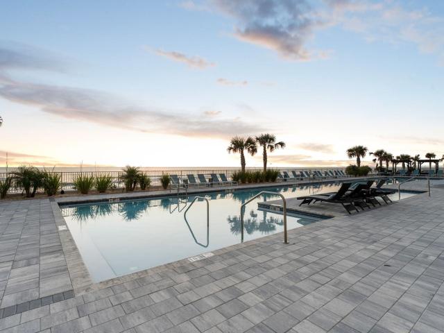 2 BR, 2 BA Apartment 1216 North Atlantic Avenue Unit 628, Daytona Beach, FL 32118