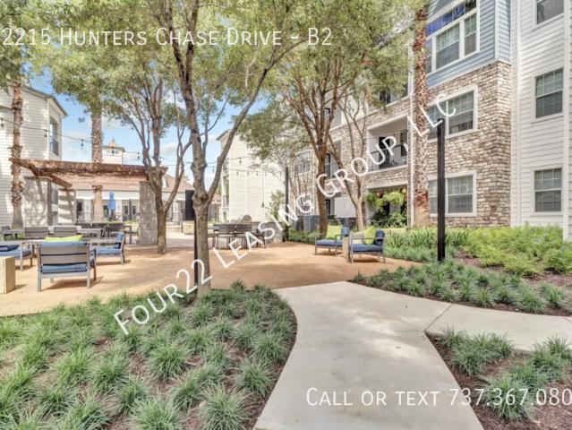 2 BR, 2 BA Apartment 12215 Hunters Chase Drive, Austin, TX 78729