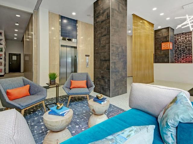 2 BR, 2 BA Apartment 1222 Commerce St Unit 506, Dallas, TX 75202