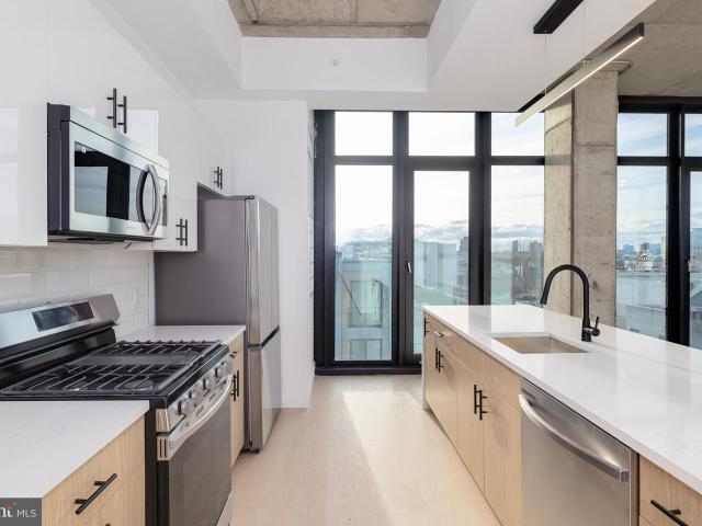 2 BR, 2 BA Apartment 1222 N 2nd St, Philadelphia, PA 19122
