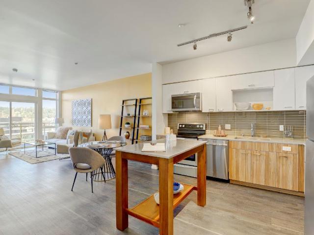 2 BR, 2 BA Apartment 1227 124th Ave NE Unit B 722, Bellevue, WA 98005
