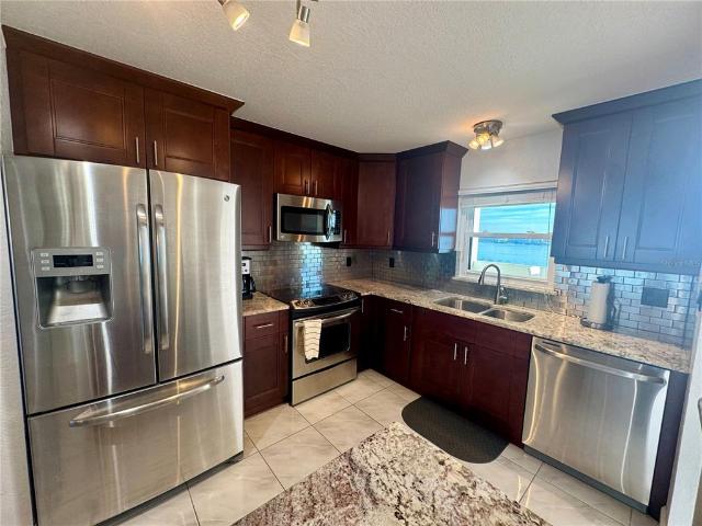2 BR, 2 BA Apartment 1230 Gulf Boulevard, Clearwater Beach, FL 33767