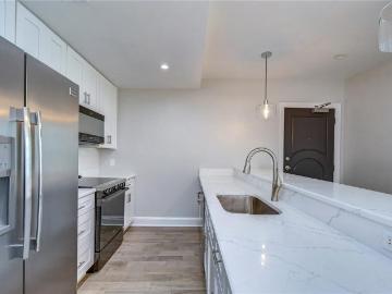2 BR, 2 BA Apartment 1238 East Kennedy Boulevard, Tampa, FL 33602