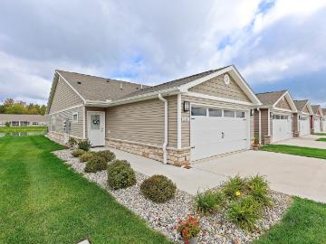 2 BR, 2 BA Apartment 12459 Violet Street Unit 12544S, Holland, MI 49424