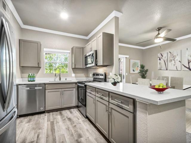 2 BR, 2 BA Apartment 12499 Folsom Blvd Unit 029, Rancho Cordova, CA 95742