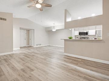 2 BR, 2 BA Apartment 124 SW 62nd Street Unit 46 07, Gainesville, FL 32607