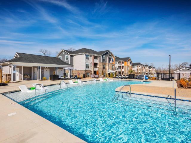 2 BR, 2 BA Apartment 12509 Crown Park Court Unit 108, Charlotte, NC 28273