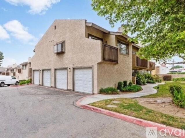 2 BR, 2 BA Apartment 1251 South Meadow Lane, Unit 126, Colton, CA 92324