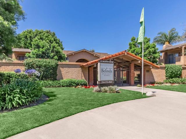 2 BR, 2 BA Apartment 125 Belinda Circle Unit 77, Anaheim, CA 92801